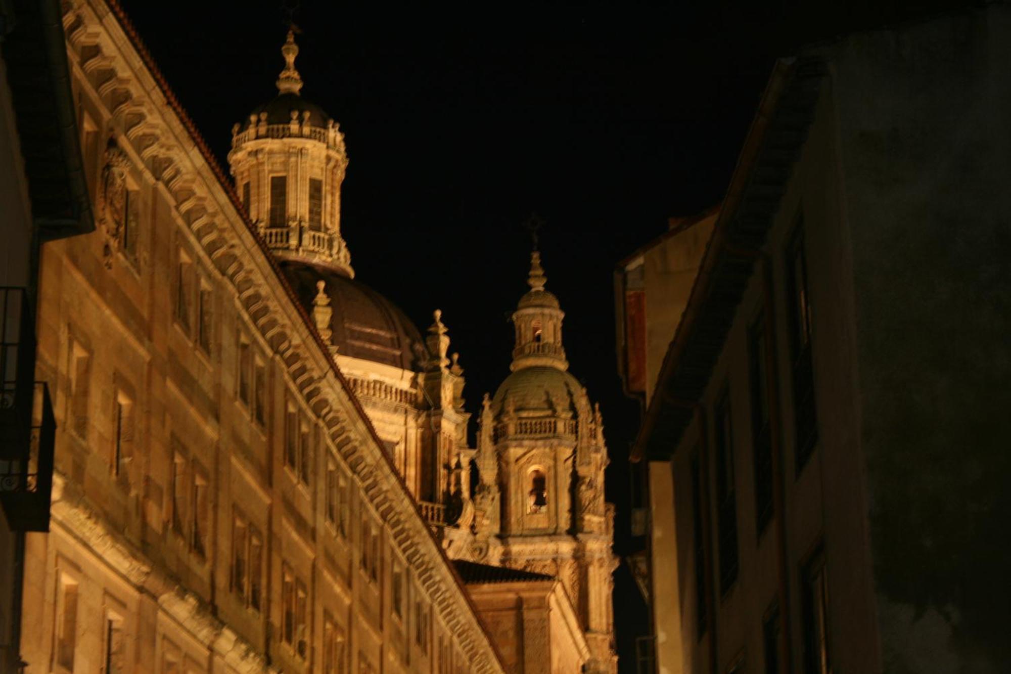 Hostal Cuzco Hotel Salamanca Exterior foto